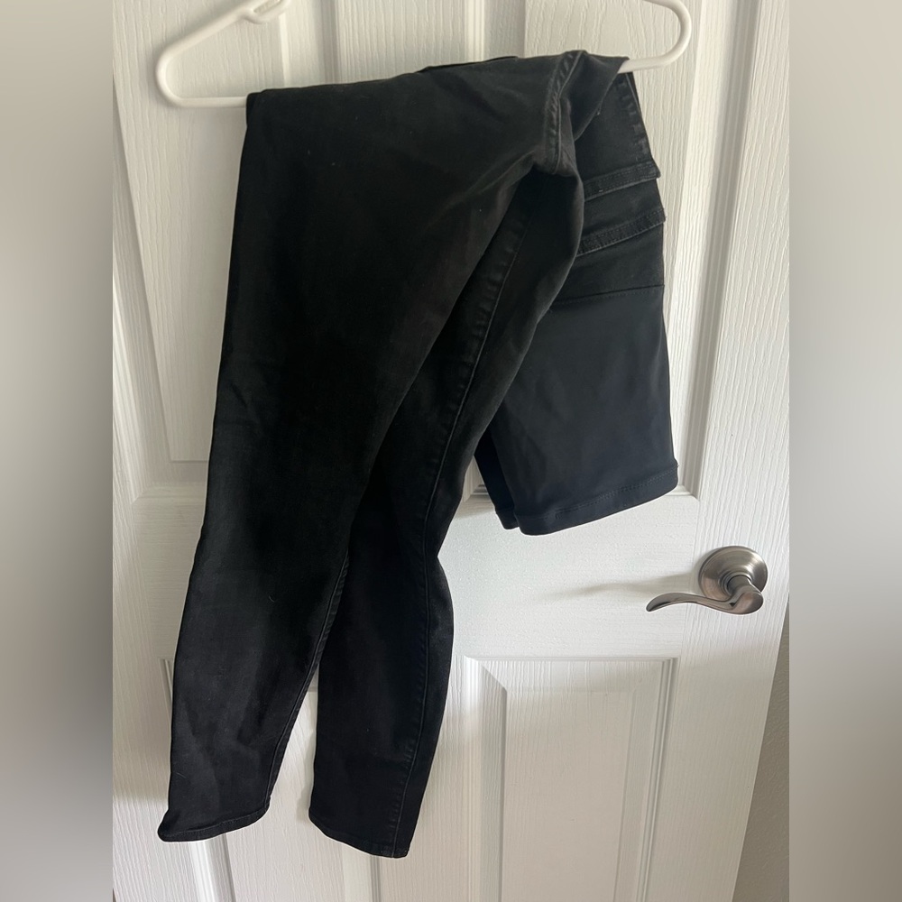 GAP maternity  Skinny Jeans in Black